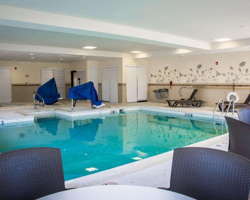 Sleep Inn & Suites Medical Center image 4